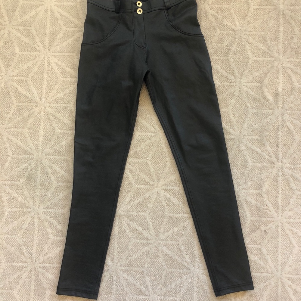 High mid waist black leather Freddys size S